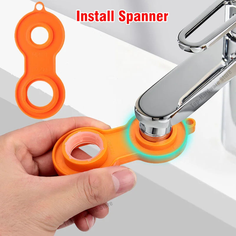 Adaptateur de robinet universel à rotation